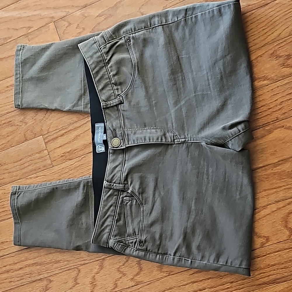 WIT & WISDOM COCOA BROWN PETITE SKINNY JEANS sz 12P